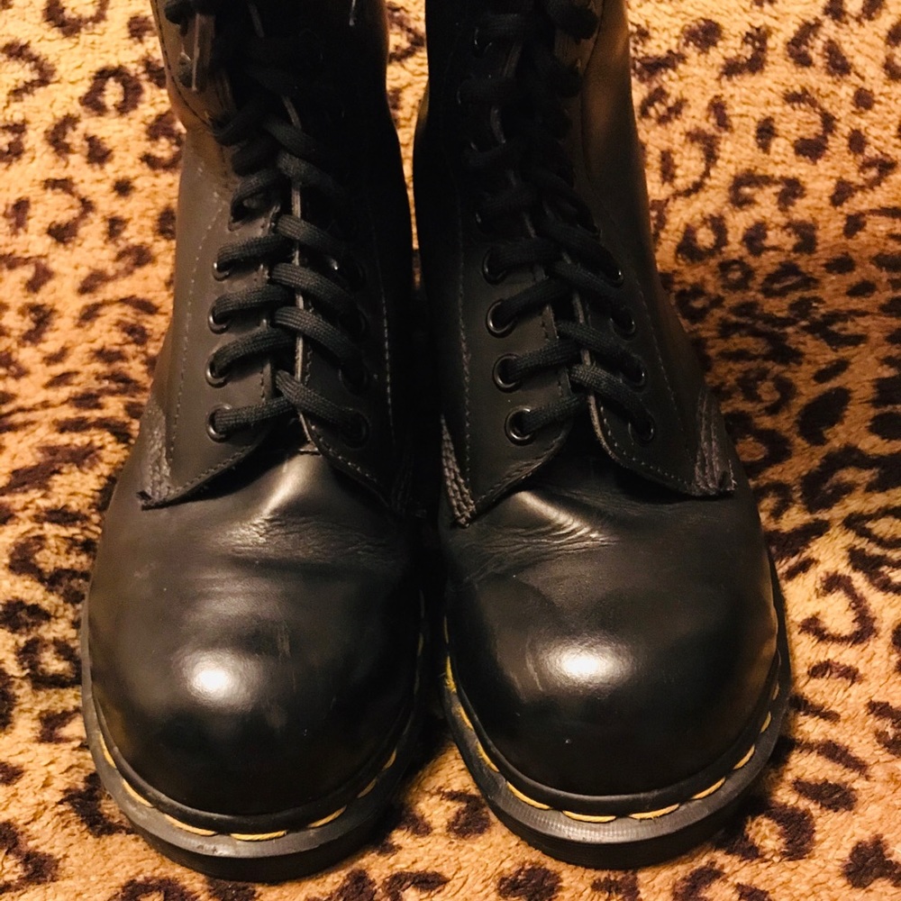 🖤❤️ SOLD!!! Vintage 90s steel toe 20 eyelet 1942 Dr. Martens - Picture 3 of 11